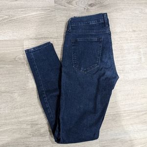 Gap legging jeans size 27